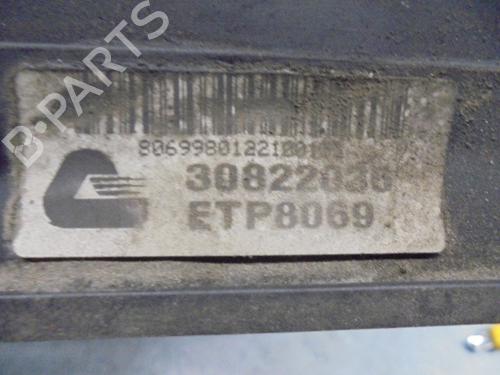 Radiator fan VOLVO V40 Estate (645) 1.9 T4 | BP8317044M35 