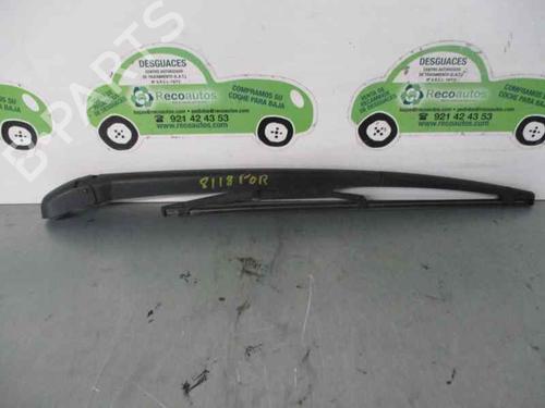 Used Rear windshield wiper arm FIAT SEICENTO / 600 (187_) 1.1 (187AXB, 187AXB1A, 187AXC1A02) (54 hp) 3472296