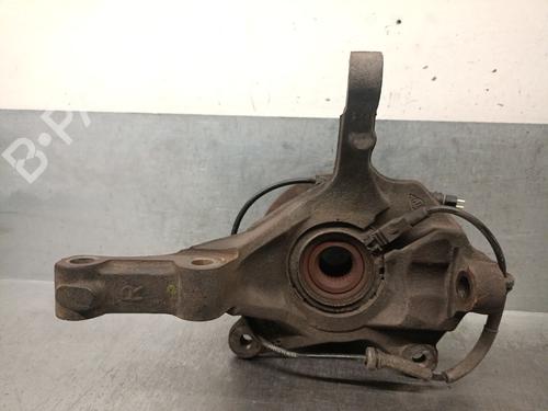 Used Right front steering knuckle RENAULT TRAFIC II Van (FL) [2001-2025]  31038563
