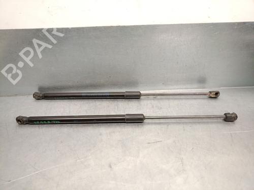 Used Tailgate lift support MERCEDES-BENZ B-CLASS Sports Tourer (W246, W242) B 200 CDI / d 4-matic (246.202) (136 hp) 27486178