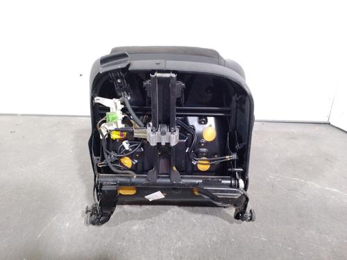 Left front seat VW PASSAT B5.5 (3B3) 2.5 TDI 4motion | BP33235885C15  - Image 9