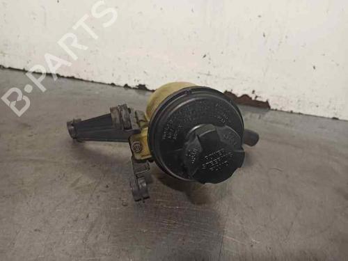 Power steering reservoir HYUNDAI TRAJET (FO) 2.0 CRDi | BP20253946M117 