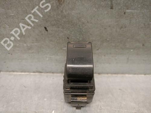 Used Right rear window switch Right rear window switch TOYOTA HILUX VII Pickup (_N1_, _N2_, _N3_) 2.5 D-4D 4WD (KUN25) (144 hp) 34700375 34700375