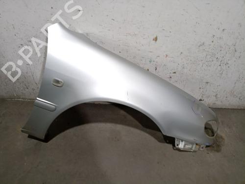 Right front fenders TOYOTA COROLLA Compact (_E11_) 1.4 (ZZE111_, ZZE111R) 538111H110 | 538111H110