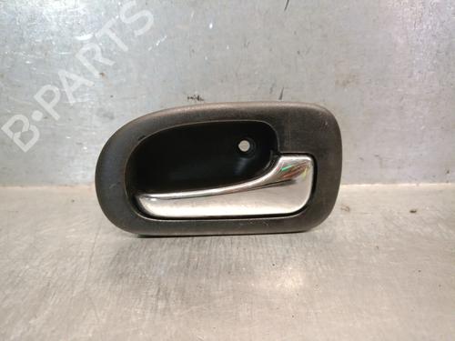 Used Front right interior door handle HONDA CIVIC VI Fastback (MA, MB) 1.5 16V (MB3) (114 hp) 30482634