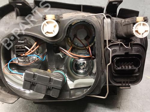 Scheinwerfer rechts VW GOLF IV (1J1) 1.6 | BP30804415C29