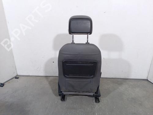 Right front seat VW TOURAN (5T1) 1.4 TSI | BP31039610C16