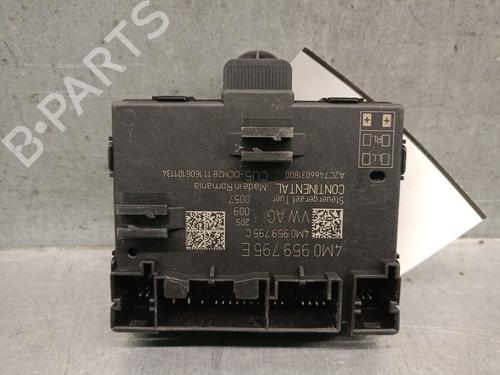 Used Comfort control module Comfort control module AUDI Q7 (4MB, 4MG, 4MQ) SQ7 TDI quattro (435 hp) 33431824 33431824