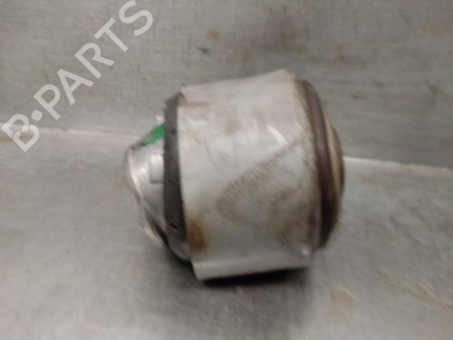 Engine mount MERCEDES-BENZ C-CLASS (W203) C 32 AMG Kompressor (203.065) | BP30871171M89