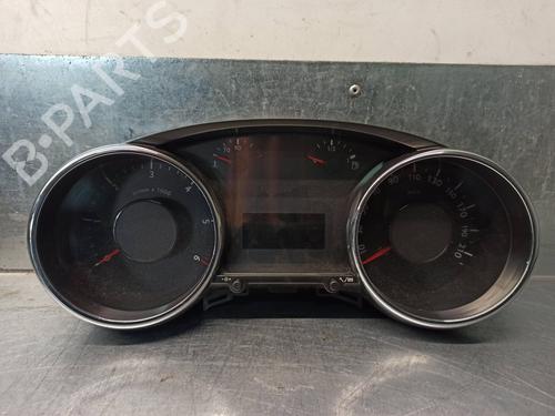 Used Instrument cluster PEUGEOT 5008 (0U_, 0E_) 1.6 HDi (114 hp) 8369365