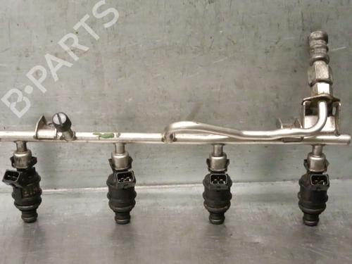 Rail D'Injecteurs OPEL ZAFIRA A MPV (T98) [1999-2006]  31775356