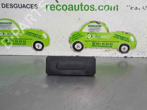Used Tailgate handle RENAULT MEGANE IV Hatchback (B9A/M/N_) [2015-2025]  5630255