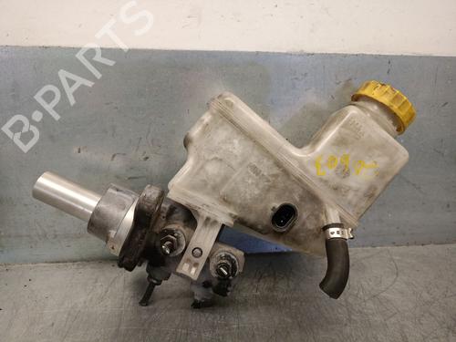 Used Brake master cylinder Brake master cylinder FIAT DOBLO Box Body/MPV (223_) 1.9 JTD (105 hp) 18910390 18910390