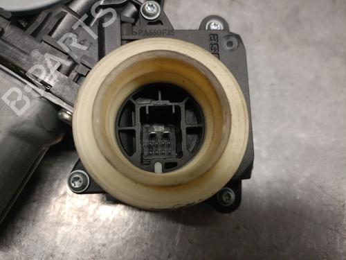 Front right window mechanism TOYOTA AURIS (_E18_) 1.6 (ZRE181_, ZRE185_, ZRE185R, ZRE181R) | BP30610647C23