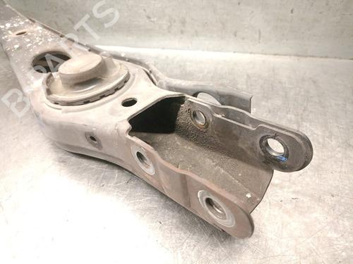 Right rear suspension arm KIA SORENTO III (UM) 2.2 CRDi | BP27546661M15 