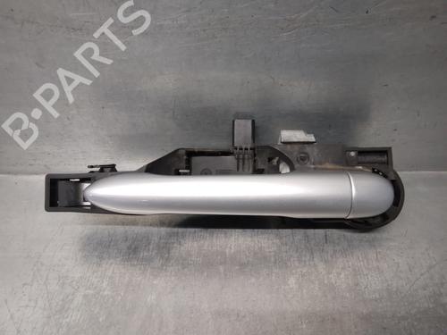 Used Rear right exterior door handle RENAULT LAGUNA III (BT0/1) 2.0 dCi (BT07, BT0J, BT14, BT1A, BT1S) (131 hp) 13487608