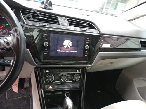 Forkjerm høyre VW TOURAN (5T1) 1.4 TSI | BP30734860C42