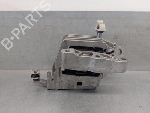 Used Engine mount BMW X1 (F48) sDrive 16 d (116 hp) 26124213