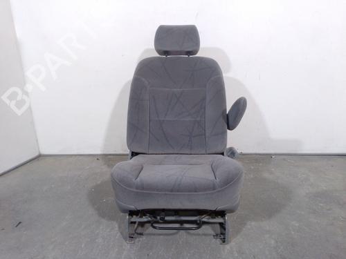 Used Right front seat PEUGEOT 806 (221) 2.1 td 12V (109 hp) 19122576