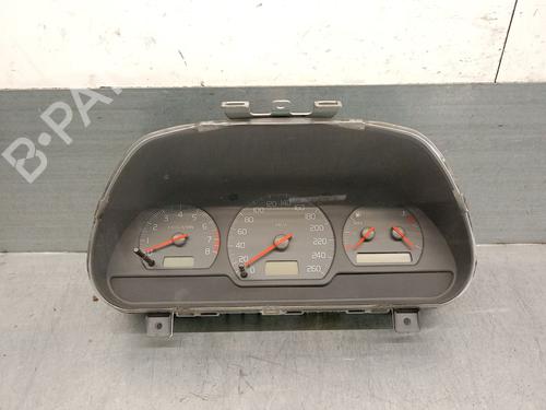Instrument cluster VOLVO V40 Estate (645) 2.0 T 30638551 | 30638551