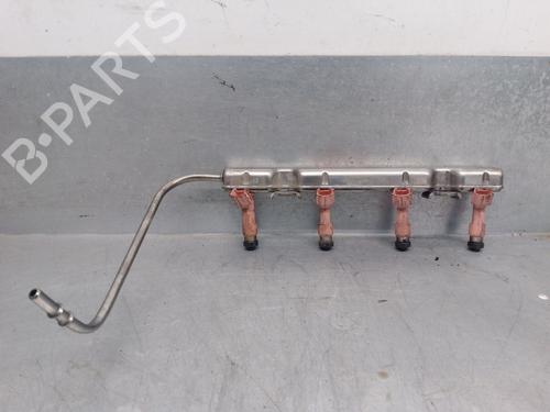 Used Injection rail Injection rail TOYOTA YARIS VERSO (_P2_) 1.4 D-4D (NLP20_, NLP22_) (75 hp) 32522884 32522884