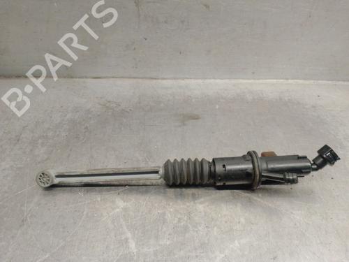 Used Clutch slave cylinder PEUGEOT 2008 I (CU_) 1.5 BlueHDI 100 (102 hp) 32657485