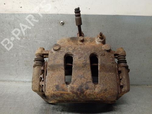Used Right front brake caliper Right front brake caliper NISSAN PICK UP (D22) 2.5 TD 4WD (103 hp) 33936973 33936973
