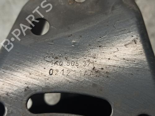 Right rear suspension arm VW GOLF PLUS V (5M1, 521) 1.9 TDI | BP12130248M15 