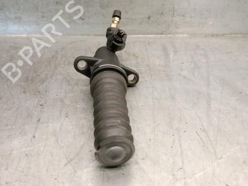 Clutch slave cylinder PEUGEOT 406 (8B) 1.8 16V | BP26146038M113 