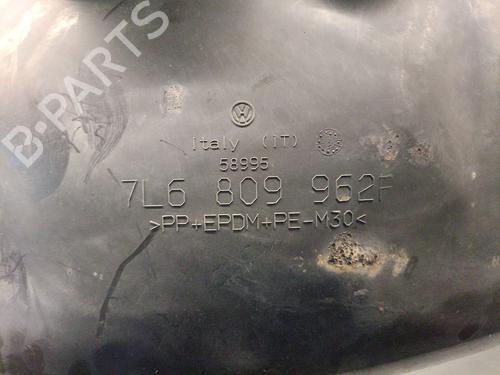 Wheel arch VW TOUAREG (7LA, 7L6, 7L7) 5.0 V10 TDI | BP21595108C56 
