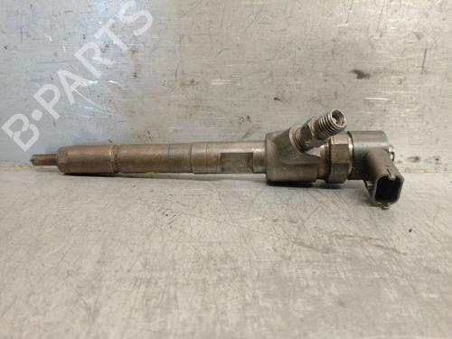 Used Injector Injector OPEL CORSA D (S07) 1.3 CDTI (L08, L68) (75 hp) 33329259 33329259
