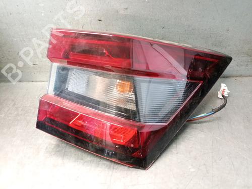 Used Right taillight NISSAN JUKE (F16_) DIG-T 117 (117 hp) 28621875