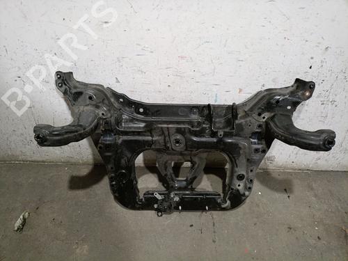 Used Subframe MERCEDES-BENZ CLA Shooting Brake (X118) CLA 200 (118.687) (163 hp) 25240348