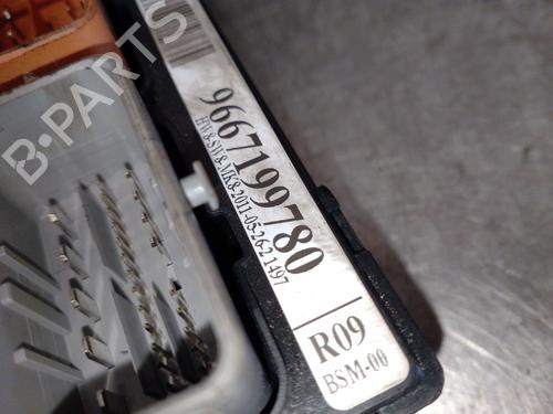 Fuse box CITROËN C3 Picasso (SH_) 1.6 HDI 90 | BP33198951E1  - Image 5