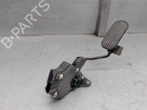 Pedal LEXUS IS II (_E2_) 220d (ALE20) (177 hp) 16443511