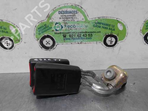 Used Seat buckle SEAT LEON (1P1) 1.9 TDI (105 hp) 20246303