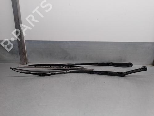 Front windshield wiper arm HYUNDAI ix35 (LM, EL, ELH) 1.7 CRDi | BP16053754C143 