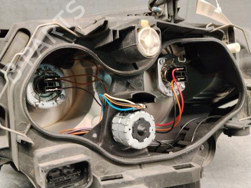 Right headlight BMW 1 Convertible (E88) 118 i | BP38442209C29 - Image 7