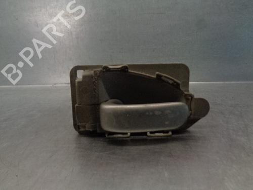 Venstre bak invendig håndtak CITROËN XSARA PICASSO (N68) 2.0 HDi (90 hp) 12189679