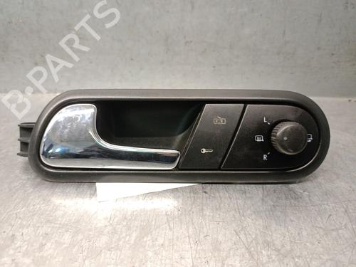 Used Front left interior door handle SEAT IBIZA III (6L1) 1.9 TDI (131 hp) 32474392