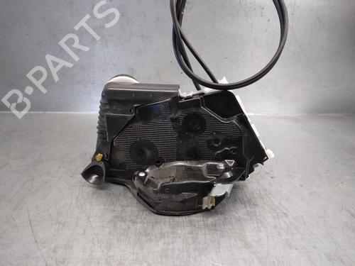Used Front right lock TOYOTA YARIS (_P13_) 1.5 Hybrid (NHP130_, NHP130) (101 hp) 15981819