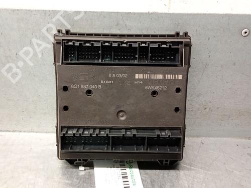 Used Fuse box Fuse box SEAT IBIZA III (6L1) 1.4 16V (75 hp) 32720133 32720133