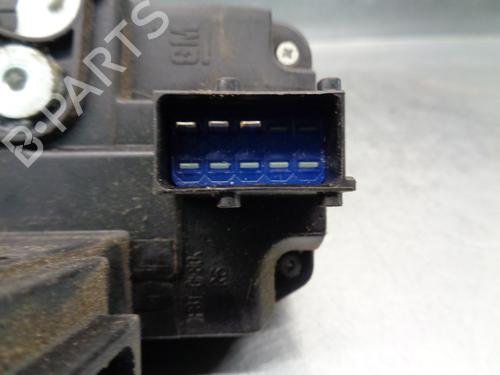 Front right lock OPEL VIVARO A Van (X83) 2.0 CDTI (F7) | BP8356810C97 