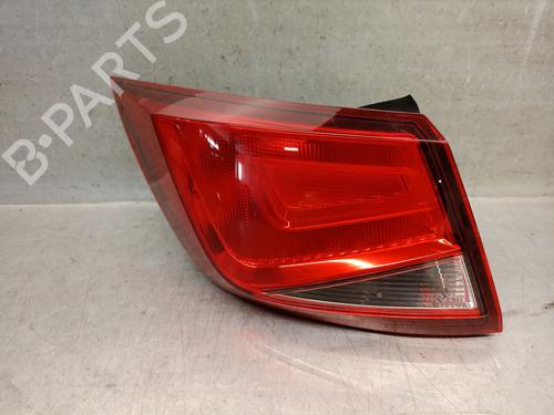 left-taillight-seat-leon-st-5f8-2012-2013-2014-2015-2016-2017-2018-2019-2020-32419815 main image