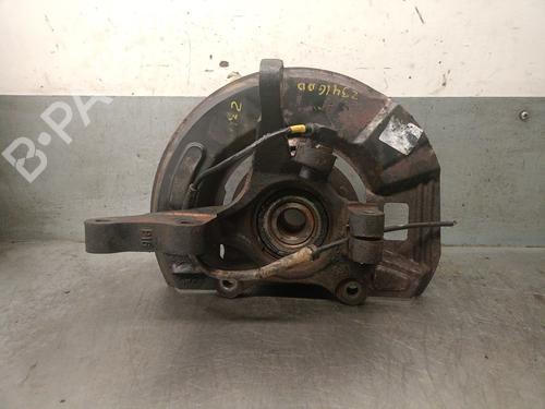 Used Right front steering knuckle HYUNDAI SANTA FÉ I (SM) 2.0 CRDi (113 hp) 28356525
