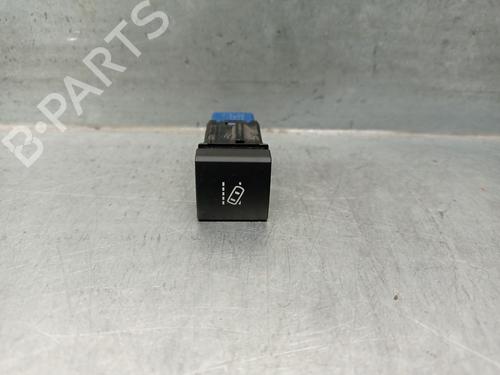 Used Switch TOYOTA YARIS (_P13_) 1.5 (NSP131_) (112 hp) 23426990