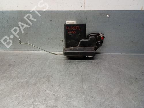 Used Front right lock KIA SPORTAGE II (JE_, KM_) 2.0 CRDi (140 hp) 27897534