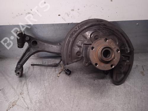 Used Right front steering knuckle VW PASSAT B5.5 (3B3) 2.5 TDI 4motion (180 hp) 10719991