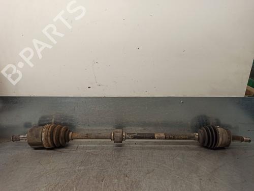 Used Right front driveshaft KIA CERATO I Saloon (LD) 1.6 (105 hp) 10330871