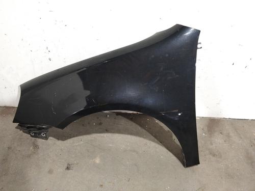 Voorscherm links VW GOLF V (1K1) 2.0 TDI 16V (140 hp) 32667187